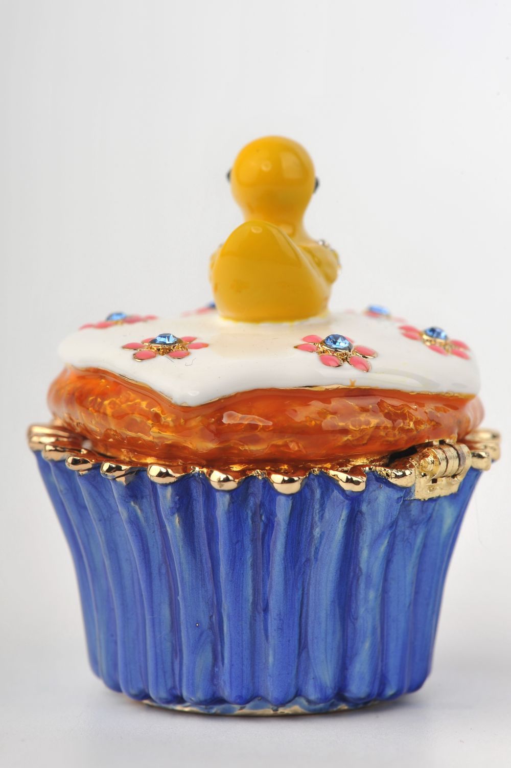 Keren Kopal Yellow Duck on Blue Cupcake
