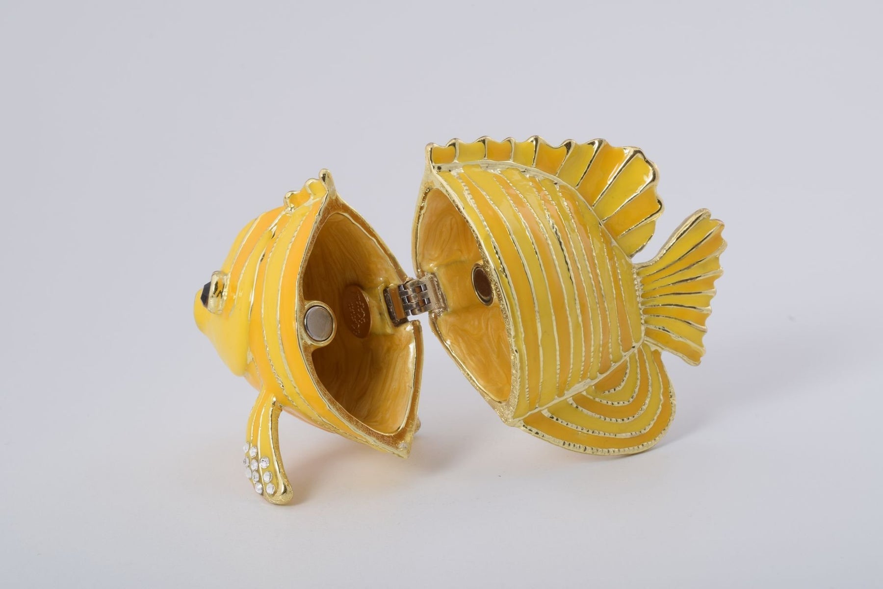 Keren Kopal Yellow Fish
