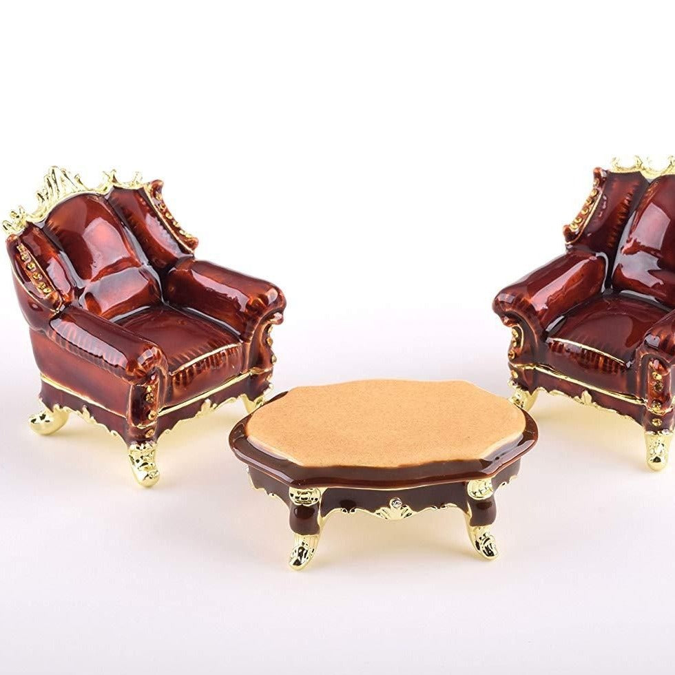 Keren Kopal Chairs and Table