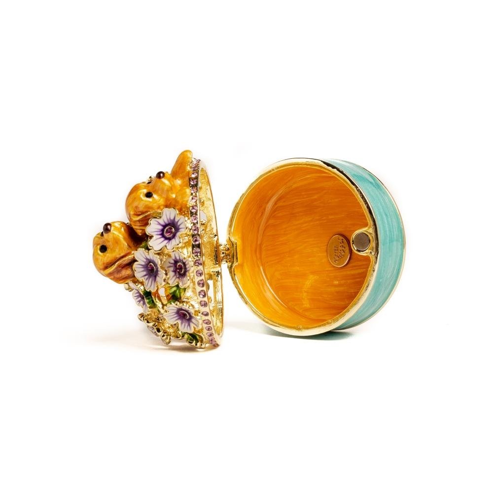 Keren Kopal Cute Puppies and Flowers Trinket Box