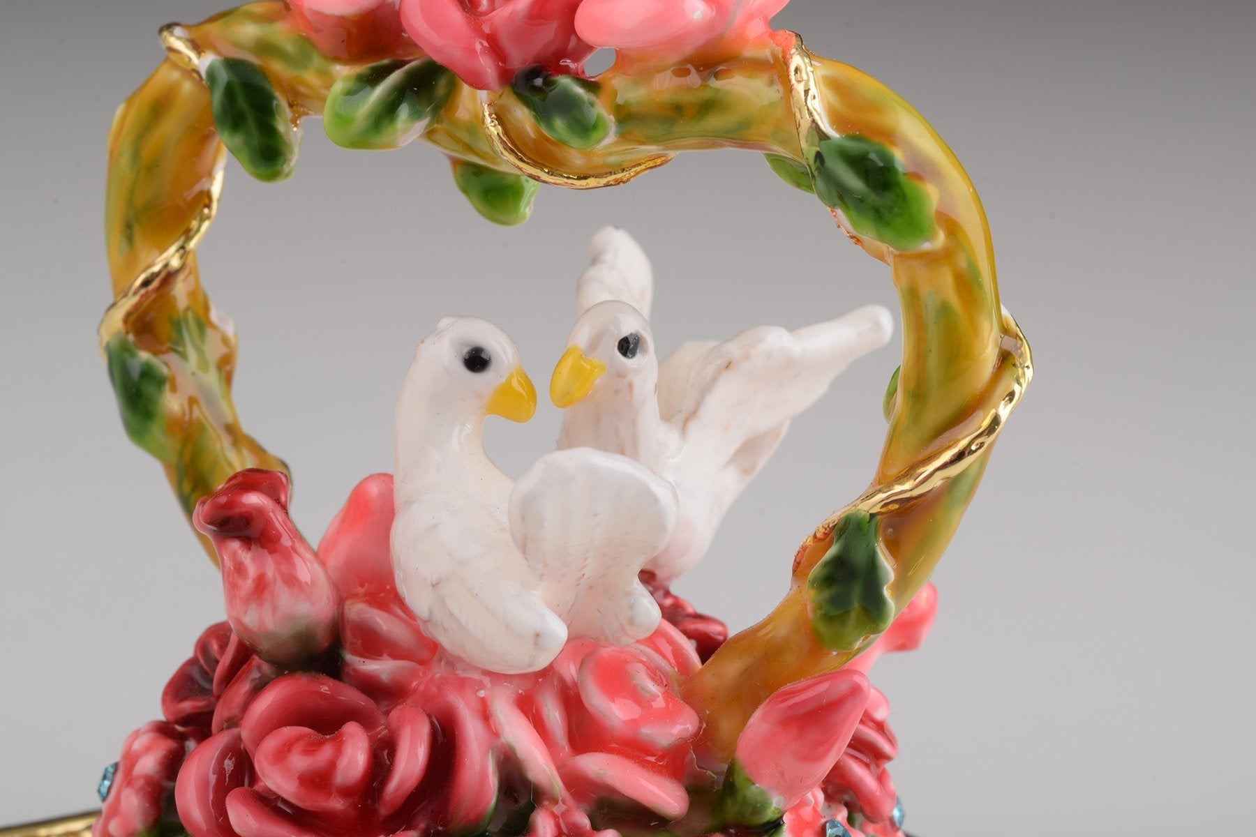 Keren Kopal Red Decorated Box with Roses and Two White Doves