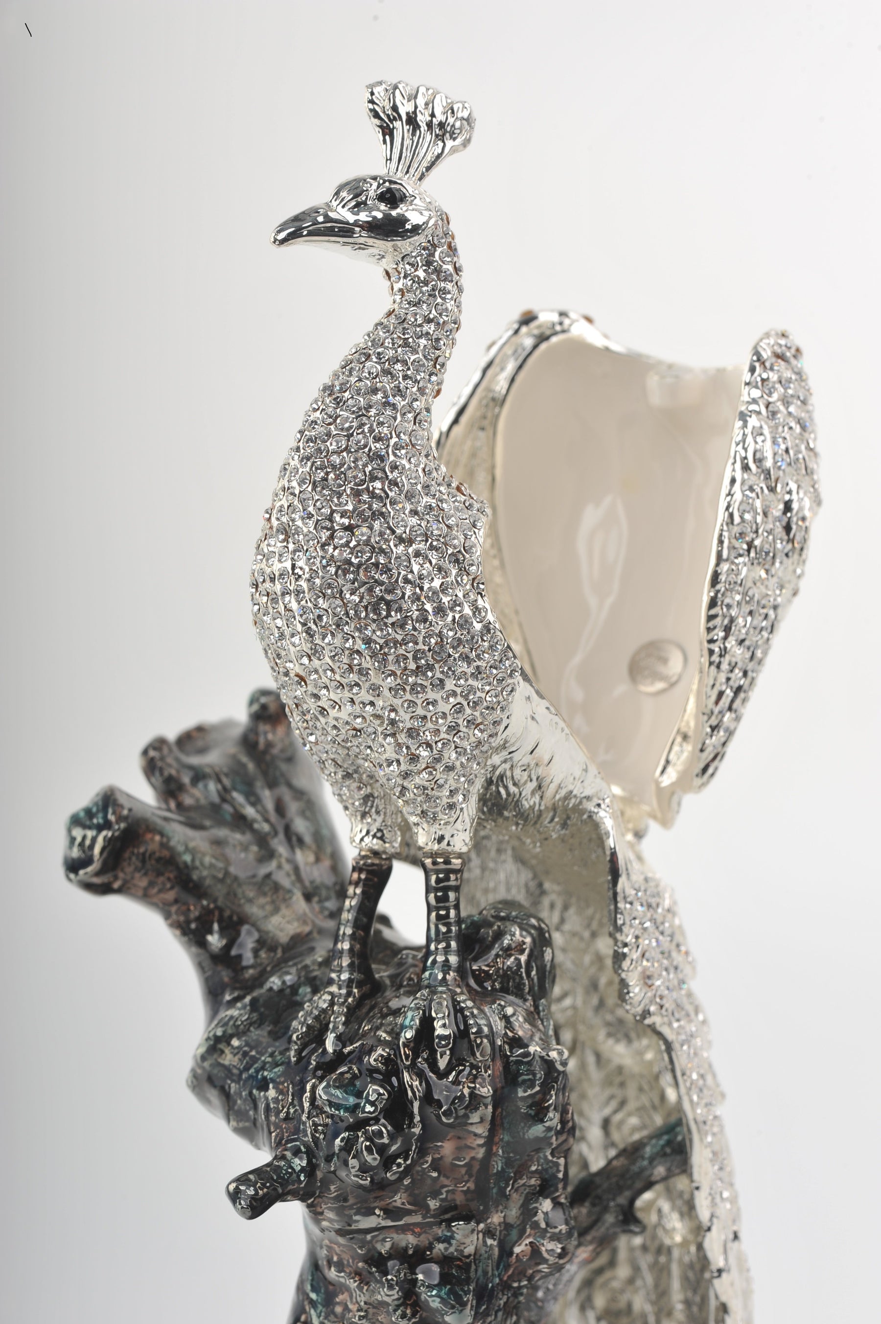 Keren Kopal Silver Peacock