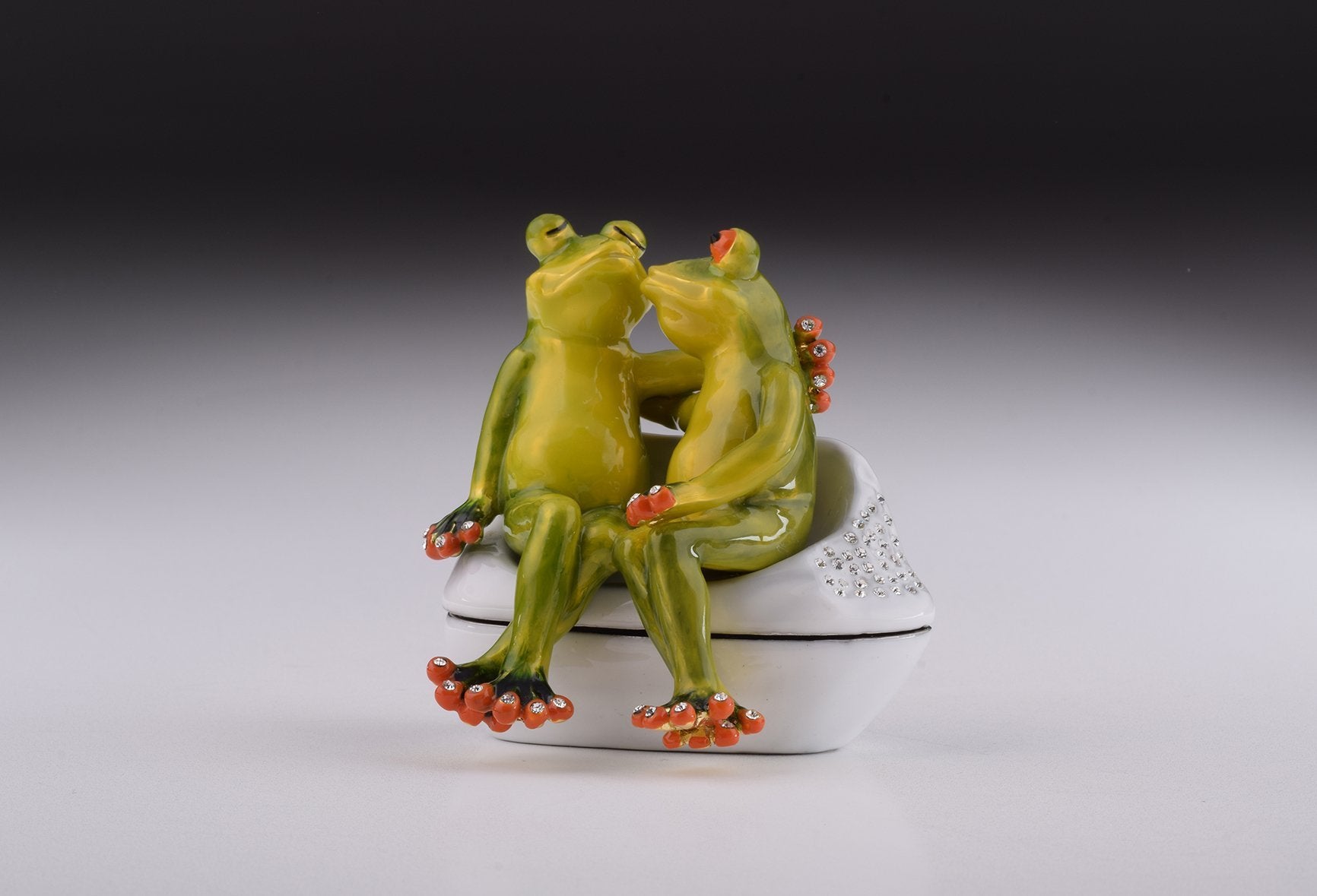 Keren Kopal Two Frogs in love Sitting Together