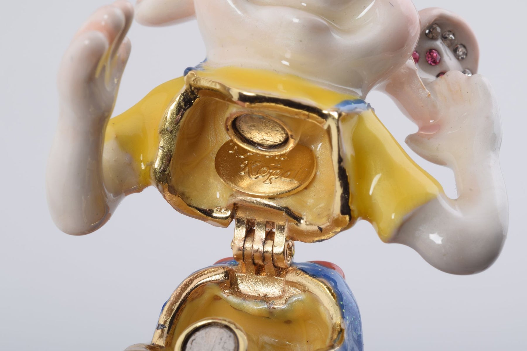 Keren Kopal Zodiac Rat