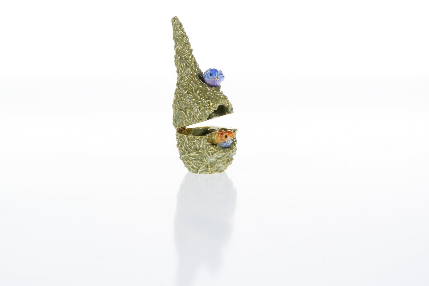 Keren Kopal Two love Birds in a nest Trinket Box