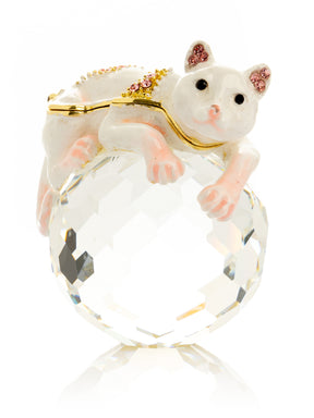 Keren Kopal White Cat on Crystal