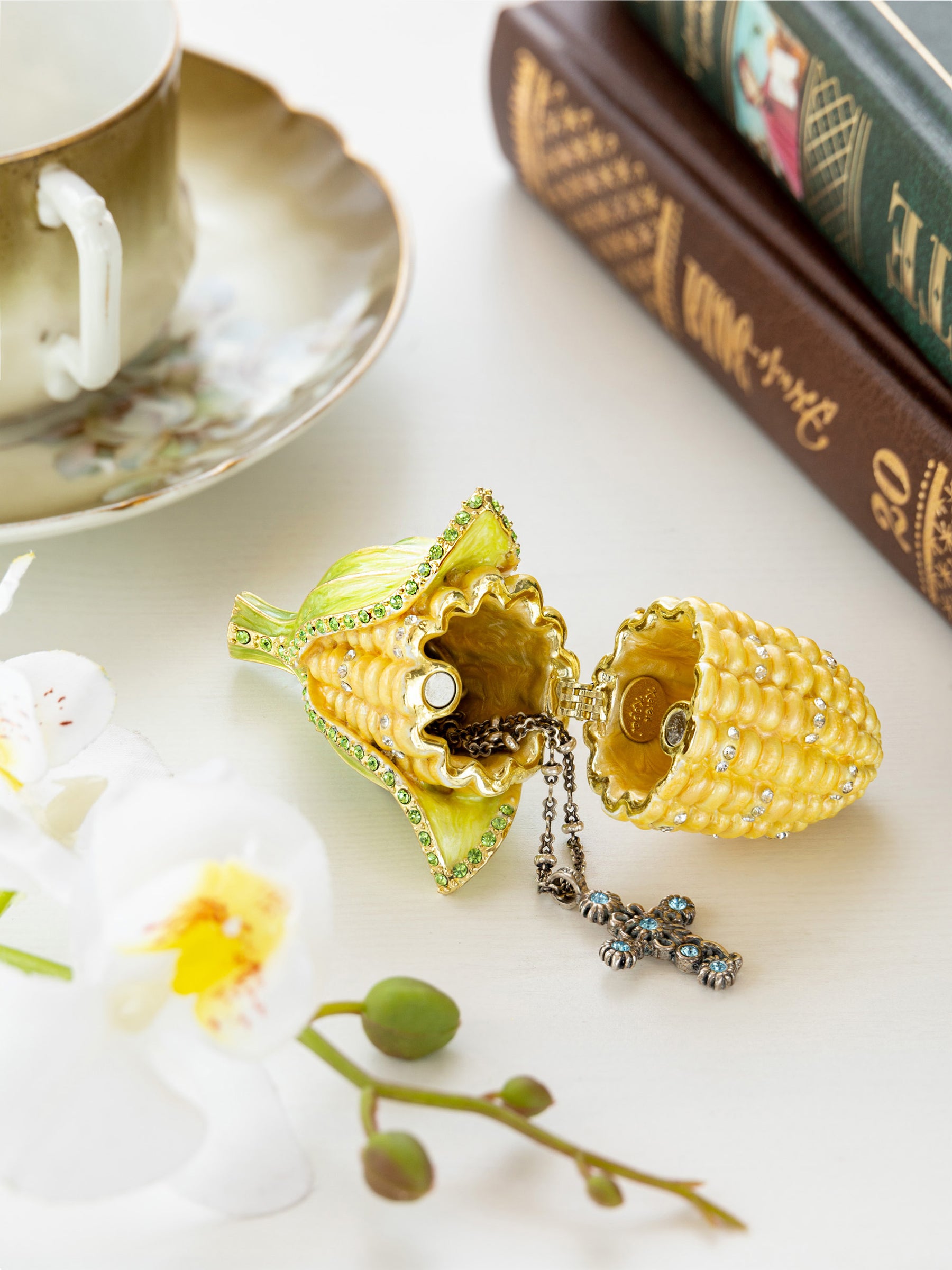 Keren Kopal Corn Trinket Box