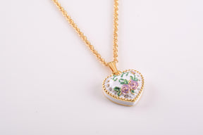 Keren Kopal White Heart shaped Pendant Necklace