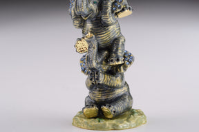 Keren Kopal Three Elephants