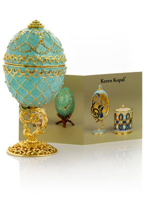 Gold & turquoise Egg with Royal Carriage