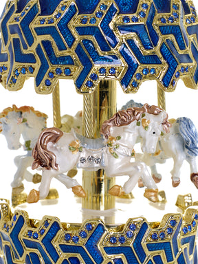 Keren Kopal Blue Wind up Horse Carousel