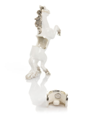 Keren Kopal White Horse