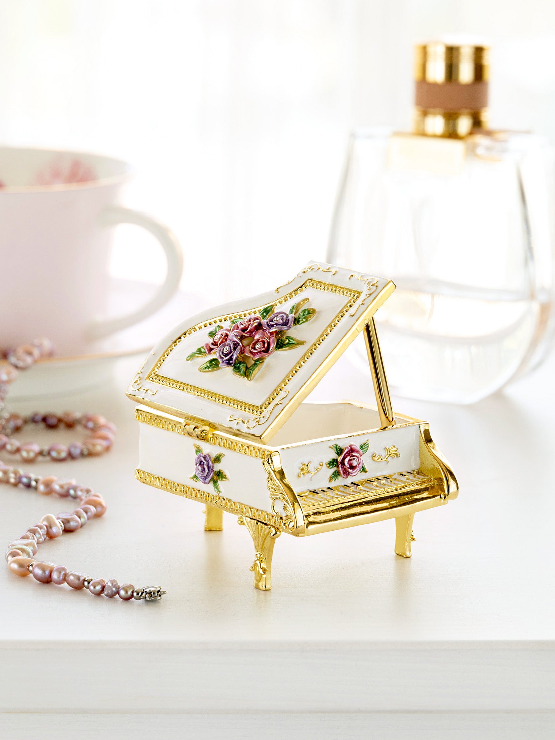 White piano with flowers