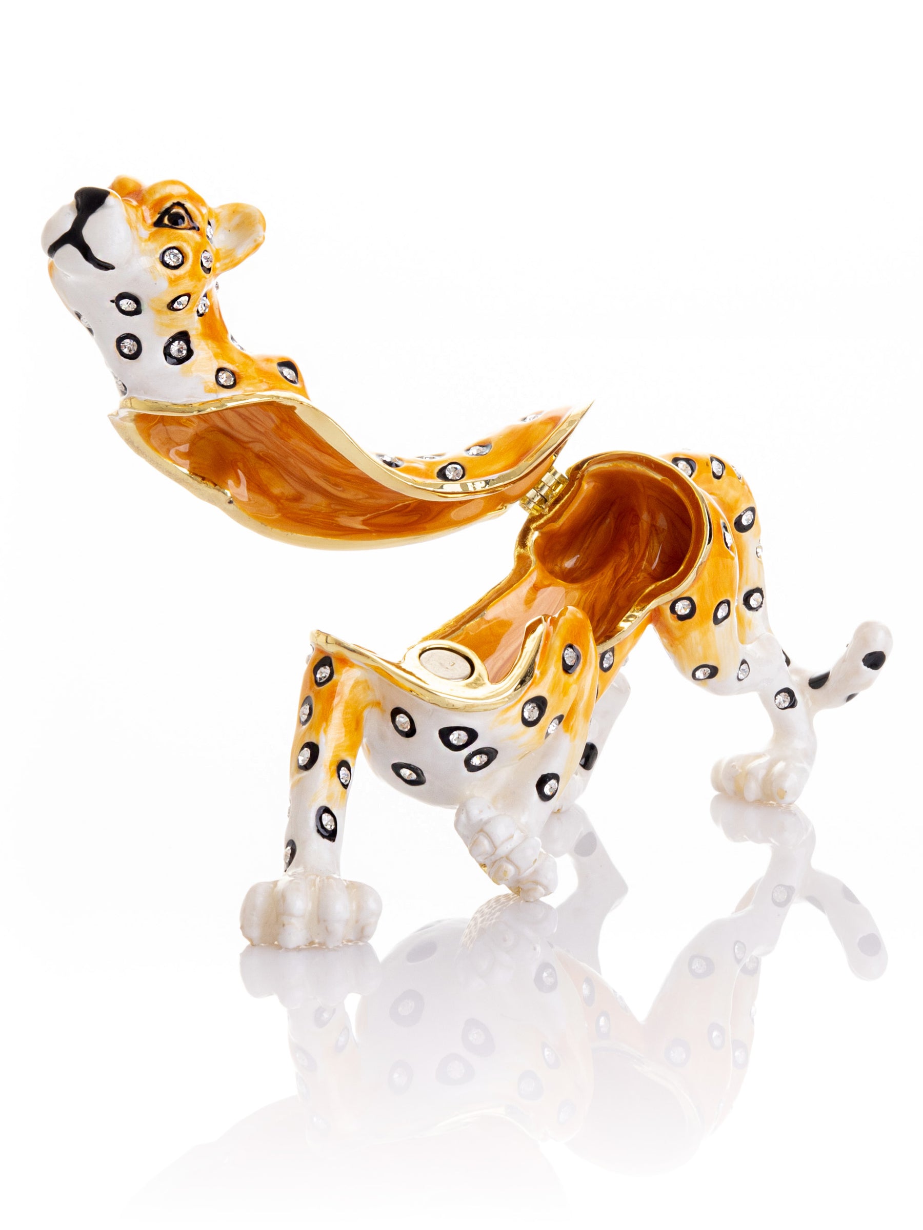 Keren Kopal Cheetah on the Hunt