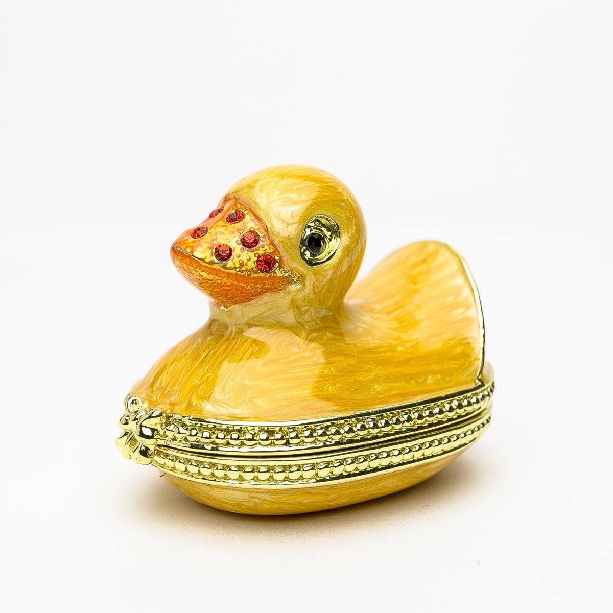 Small yellow bath duck