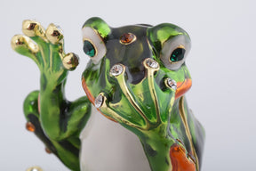 Keren Kopal Green Frog Speak No Evil  61.75