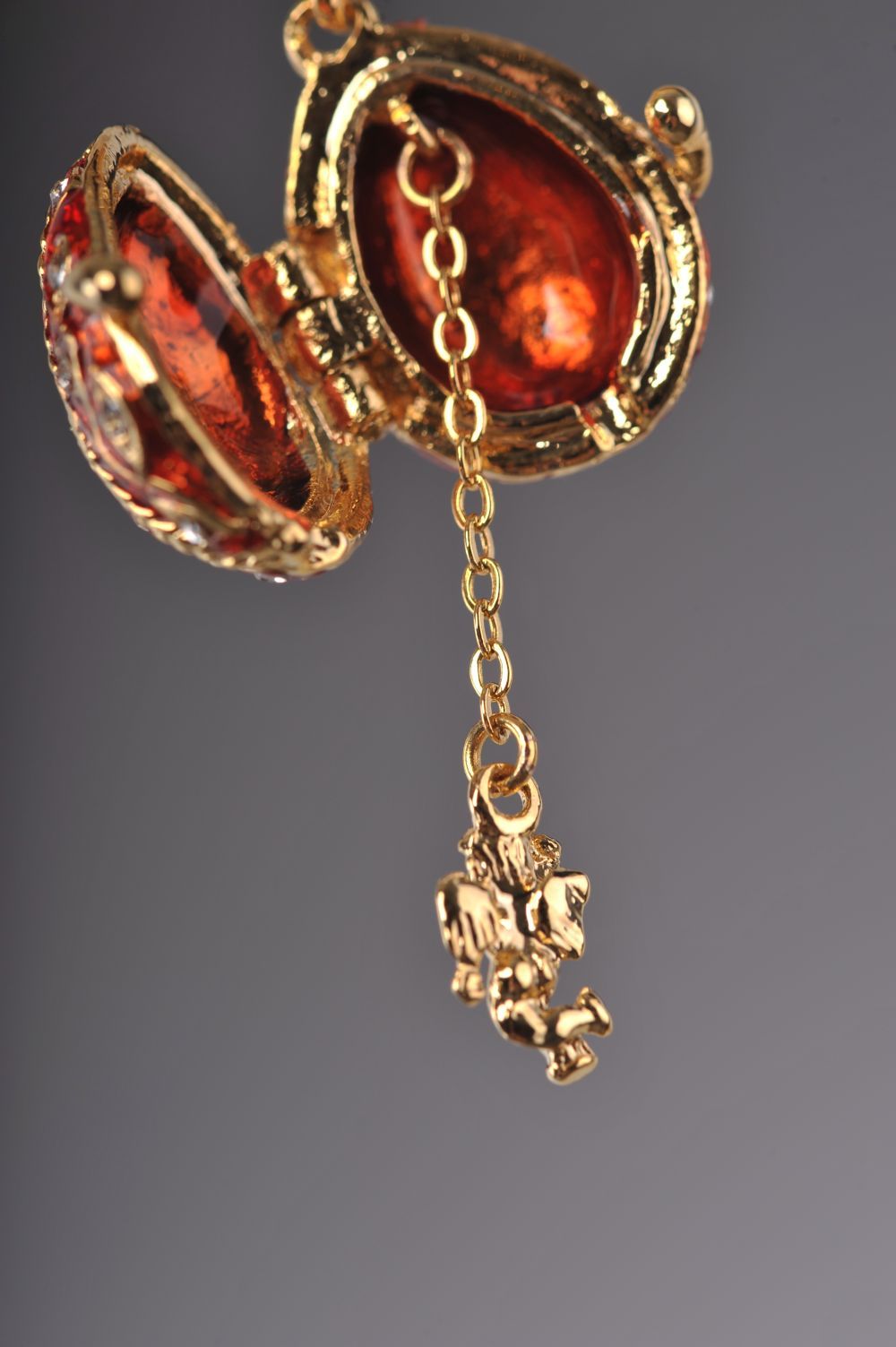 Keren Kopal Red Faberge Egg Pendant Necklace  37.00