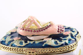 Keren Kopal White Vintage Chair